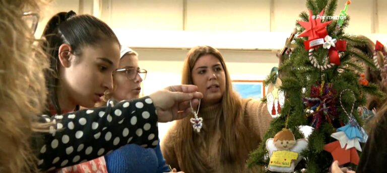 Χριστουγεννιάτικα στολίδια από το Σουφλί στα σχολεία της Ευρώπης