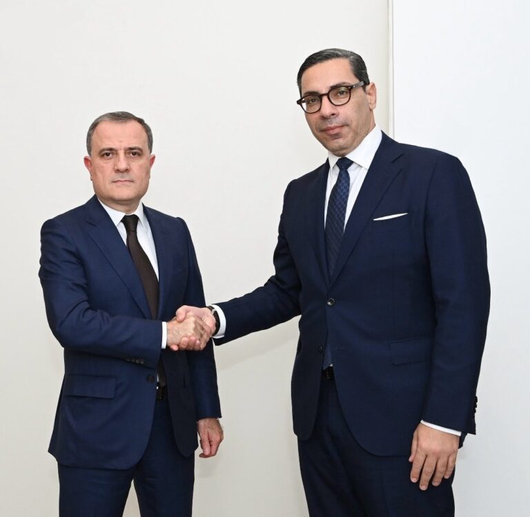 Για πρώτη φορά διμερής συνάντηση Κύπρου – Αζερμπαϊτζάν 