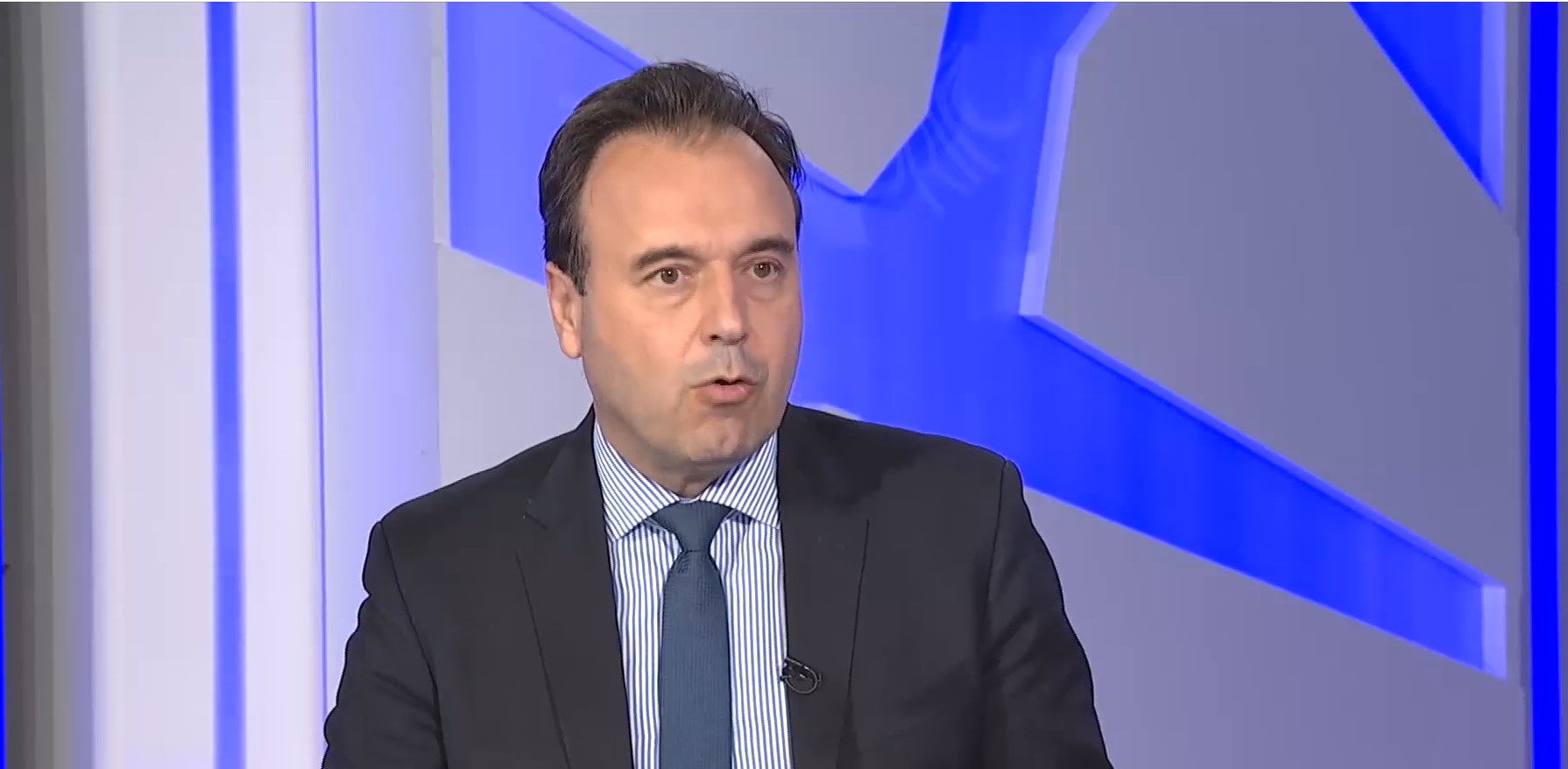 Δ. Παπαστεργίου στο ΕΡΤNews: Πώς η τεχνητή νοημοσύνη θα βελτιώσει την καθημερινότητα του πολίτη