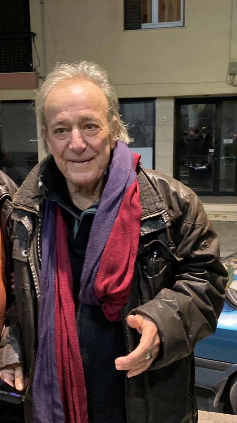 Δημήτρης Παπαχρήστος από Τρίπολη : “Το αυθόρμητο το κάναμε γνώση  και αυτοοργάνωση και αυτό δείχνει σήμερα τον δρόμο”