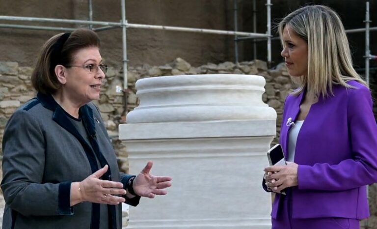 Λ.Μενδώνη: «Μοναδικός ο σταθμός στη Βενιζέλου-Στο μετρό Θεσσαλονίκης ίσως η μεγαλύτερη αρχαιολογική ανασκαφή που έχει γίνει στην Ελλάδα»
