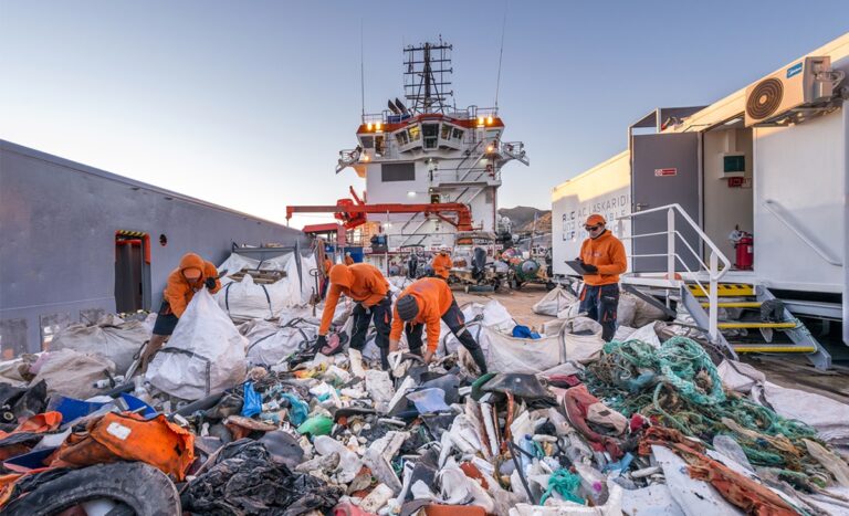 Κέρκυρα: Περισσότεροι από 19 τόνοι απορριμμάτων συνελέγησαν στις Ακτές του Ιονίου