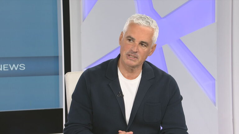 A. Σπηλιωτόπουλος στο EΡΤΝews: Ο Στ. Κασσελάκης προσπαθεί να ριζώσει στην κοινωνία και όχι μόνο στη Βουλή