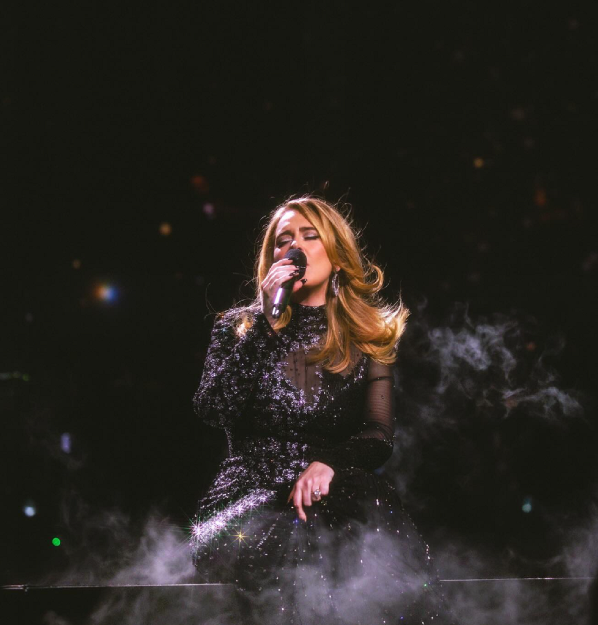 Η συγκίνηση της Adele στην τελευταία συναυλία της στο Λας Βέγκας