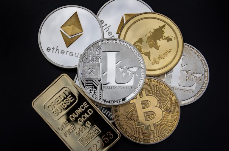 Bitcoin και κρυπτονομίσματα: Η νίκη του Τραμπ εκτόξευσε την τιμή τους
