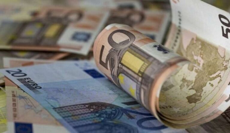 Φοροδιαφυγή: Με ψηφιακά τιμολόγια και στοχευμένους ελέγχους το 2025
