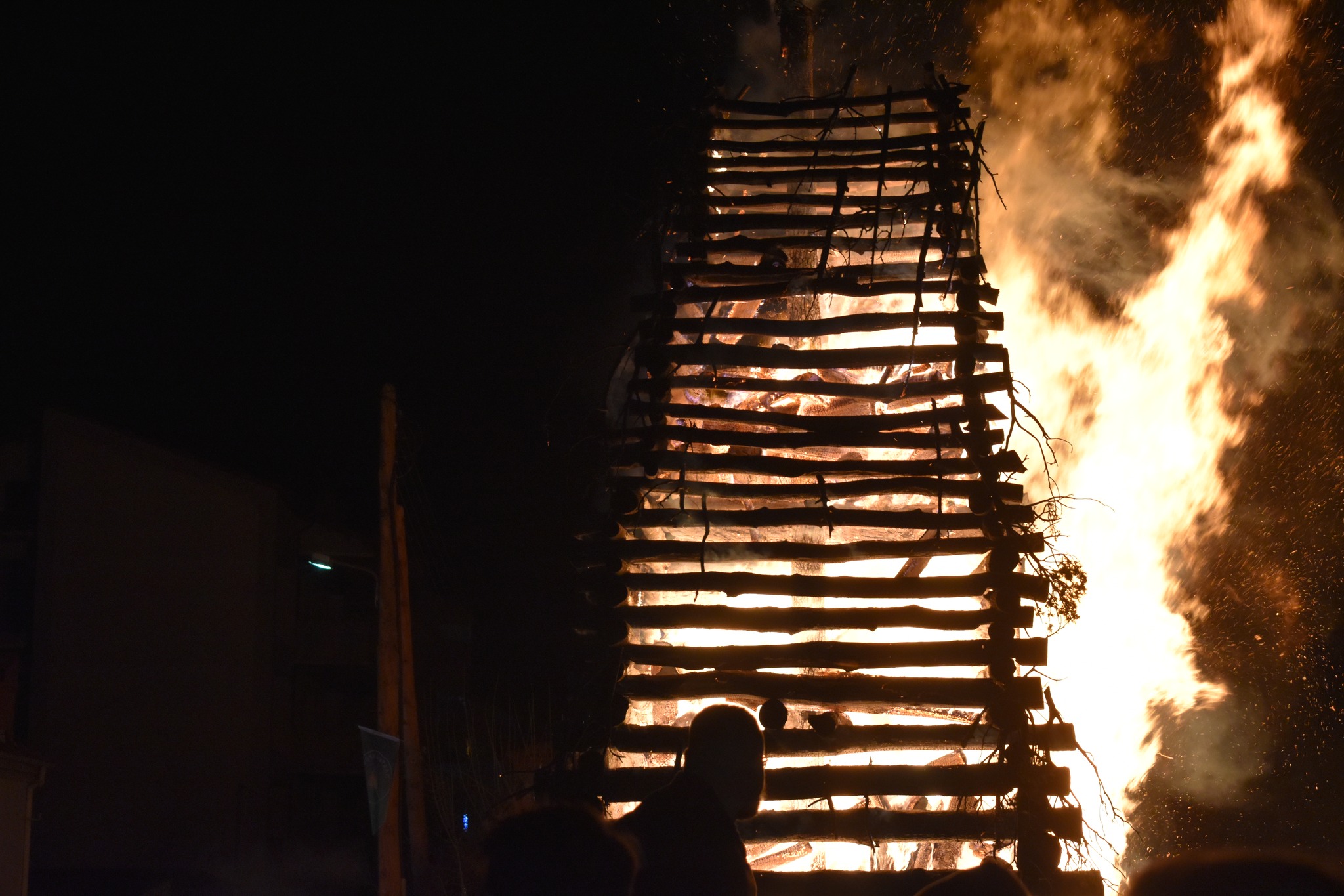 Φλώρινα: Δηλώσεις συμμετοχής στο έθιμο “Φωτιές Φλώρινας”