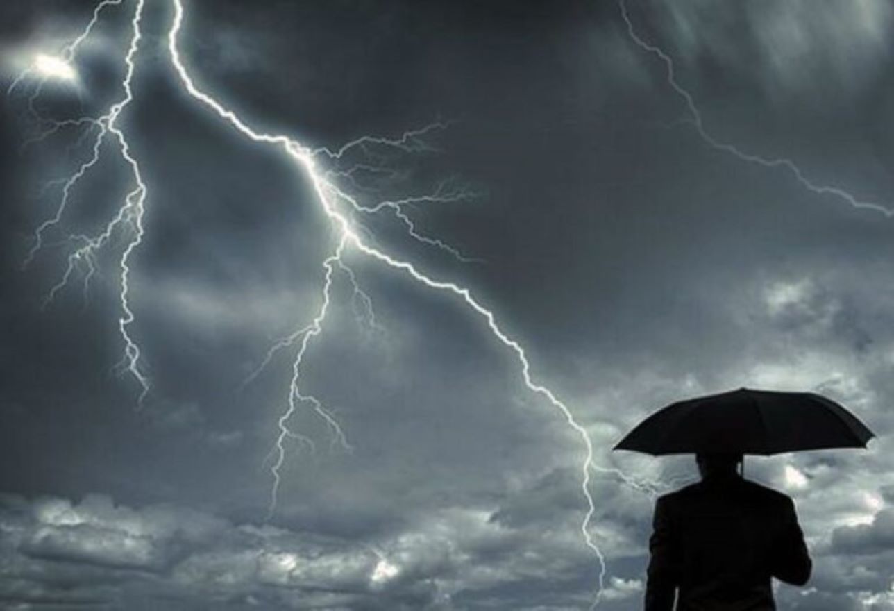 Ήχησε το 112 σε περιοχές της Δυτικής Ελλάδας για ισχυρές καταιγίδες – “Προσοχή στις μετακινήσεις”