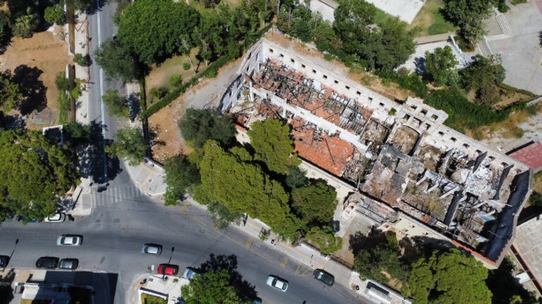 Κι επίσημα στον Δήμο Χανίων οι πρώην Ιταλικοί Στρατώνες, για να στεγάσουν το νέο δημαρχείο