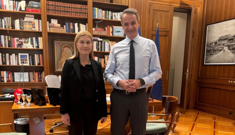 Την ολοκλήρωση των έργων στα λιμάνια Σφακίων και Παλαιοχώρας ζήτησε από τον πρωθυπουργό η Σ. Βολουδάκη