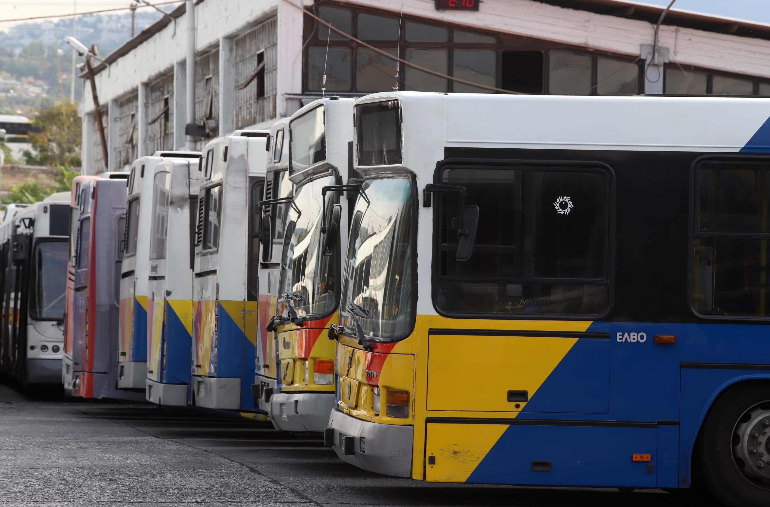 Θεσσαλονίκη: Πολλαπλασιάζονται από Δευτέρα οι έλεγχοι στα λεωφορεία του ΟΑΣΘ με στόχο τη μείωση της εισιτηριοδιαφυγής