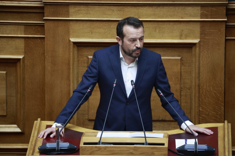 N. Παππάς στην Ολομέλεια της Βουλής: Από Φλεβάρη μέχρι τον Νοέμβρη χαθήκαν στο δρόμο πάνω από 20.000 χειρουργεία