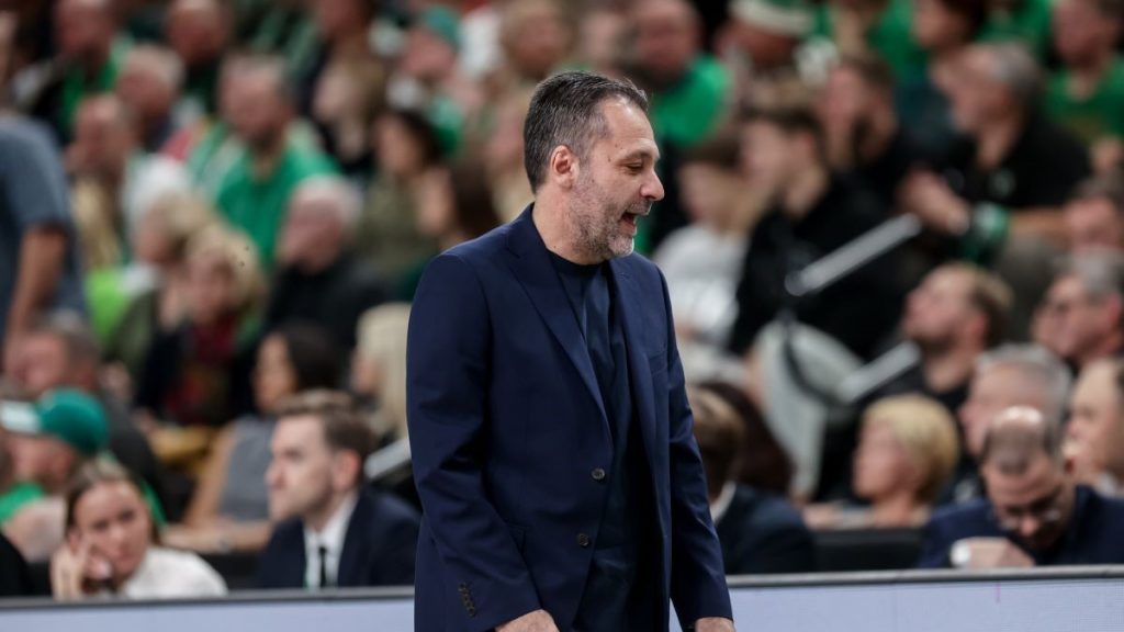 Σερέλης: «Η άμυνά μας ήταν το πρόβλημα, χάθηκε ο έλεγχος στο Κάουνας»