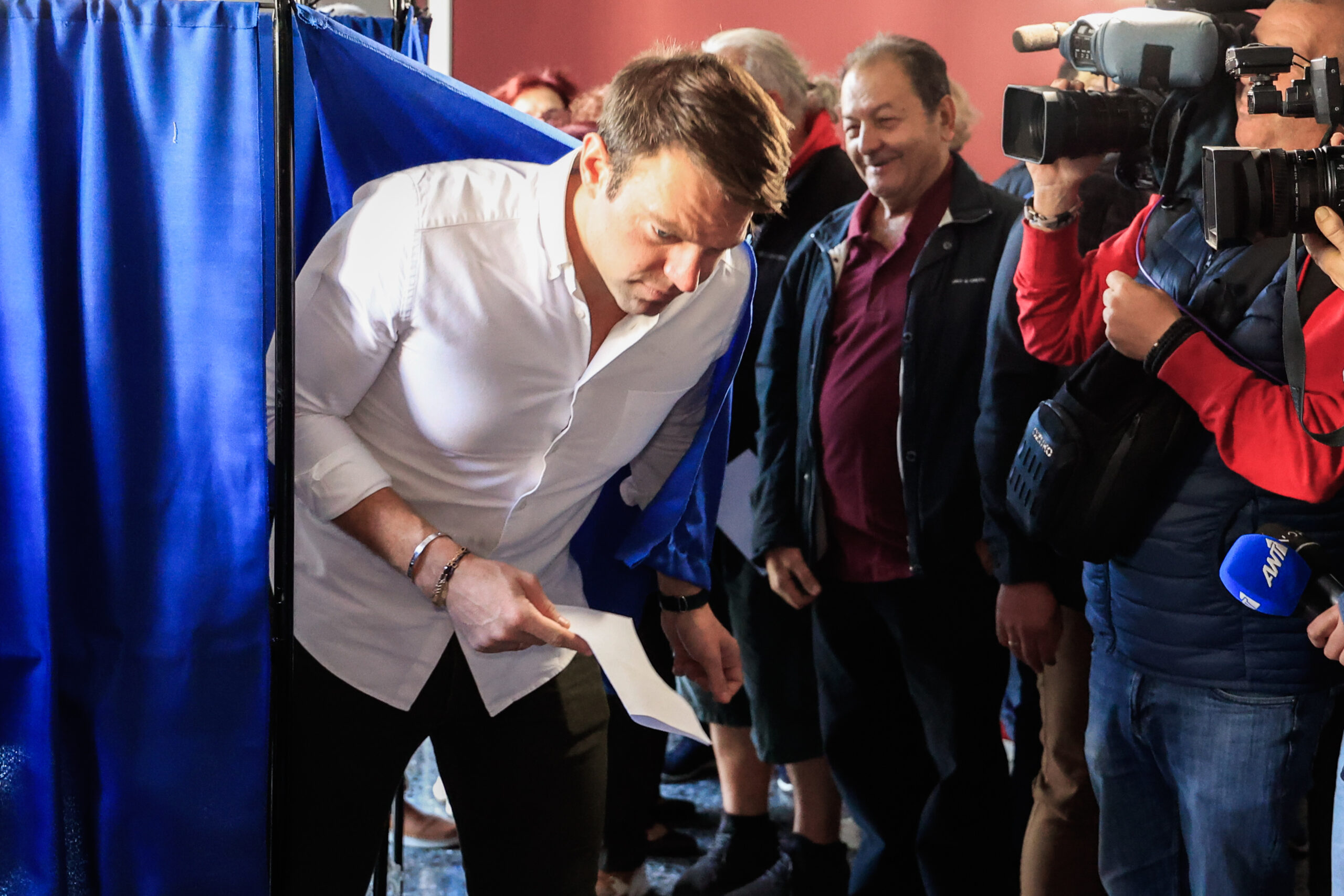 Αναμέτρηση στο ΣΥΡΙΖΑ: Καθοριστικές ψήφοι και διαμάχες – Δεν λυγίζω, θα φάνε μεγάλο χαστούκι, λέει ο Στέφανος Κασσελάκης