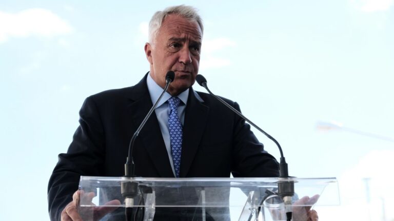 Πύργος: Ο Μ. Βορίδης παραβρέθηκε στην κοπή της πρωτοχρονιάτικης πίτας της τοπικής οργάνωσης της Ν.Δ.