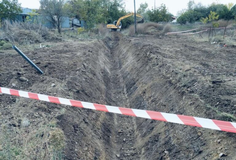 Λάρισα: Καθαρισμοί ρεμάτων και τάφρων στον Σταυρό του Δήμου Φαρσάλων