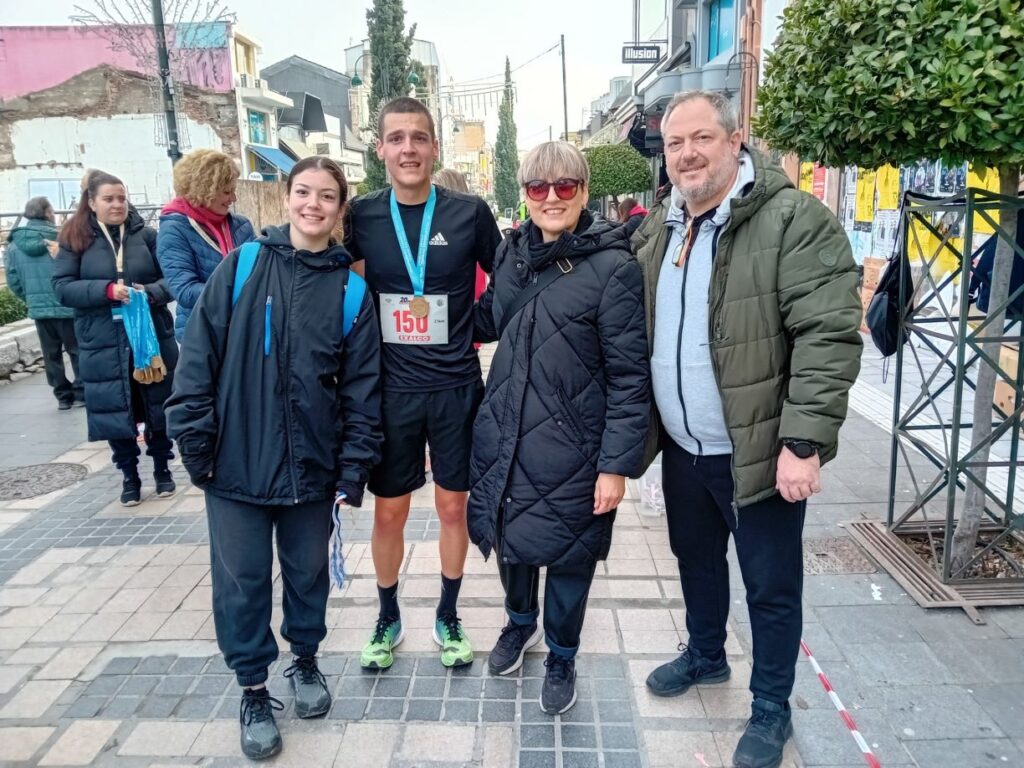 Με συμμετοχές από την Ελλάδα και το εξωτερικό διεξήχθη ο 20ος Ημιμαραθώνιος Τυρνάβου- Λάρισας