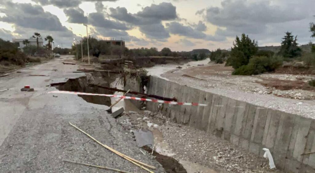 Τεράστια προβλήματα προκάλεσε η «Bora» στη Ρόδο