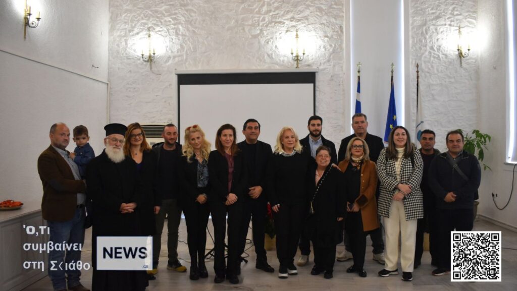 Εγκαινιάστηκε ο ισόπεδος κυκλικός κόμβος στη θέση “Ακρόπολη” της Σκιάθου