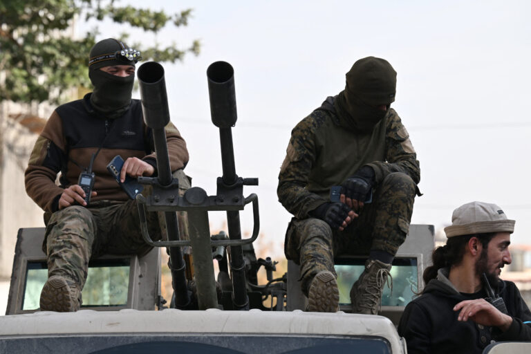 Γεωπολιτικό «πόκερ» για τη Συρία: Στη Δαμασκό ο επικεφαλής των τουρκικών μυστικών υπηρεσιών – Στην Άγκυρα ο Μπλίνκεν