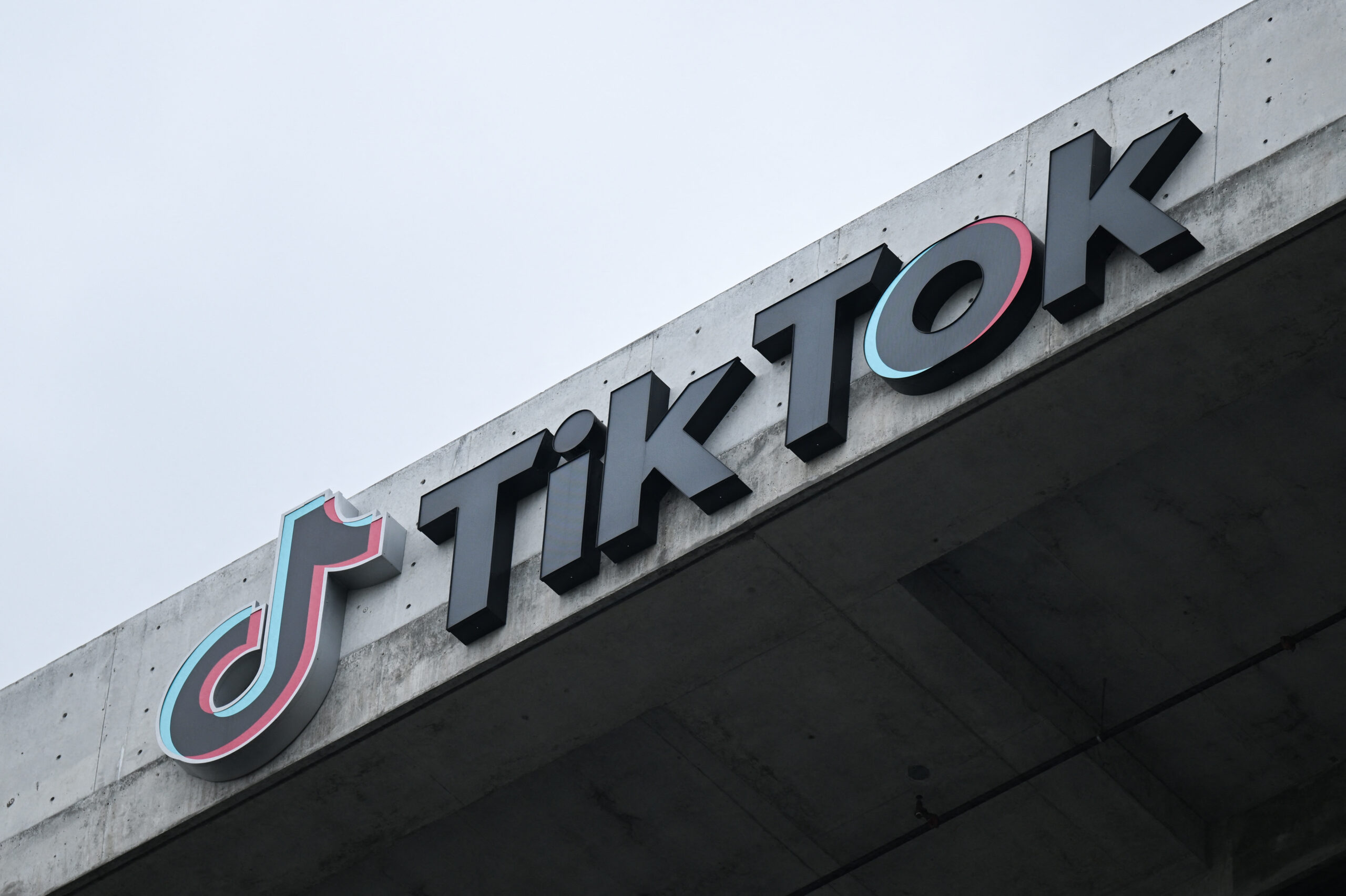 Η Microsoft σε συζητήσεις για την απόκτηση του TikTok Η Microsoft σε συζητήσεις για την απόκτηση του TikTok