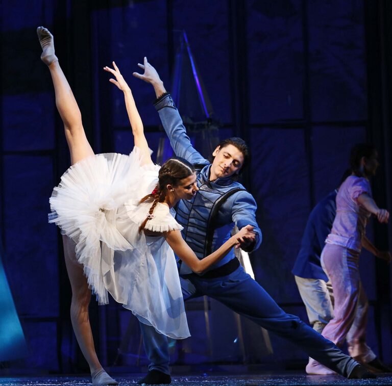 Ο Καρυοθραύστης από την ομάδα Arabesque Dance Company έρχεται στο Μέγαρο Μουσικής Θεσσαλονίκης