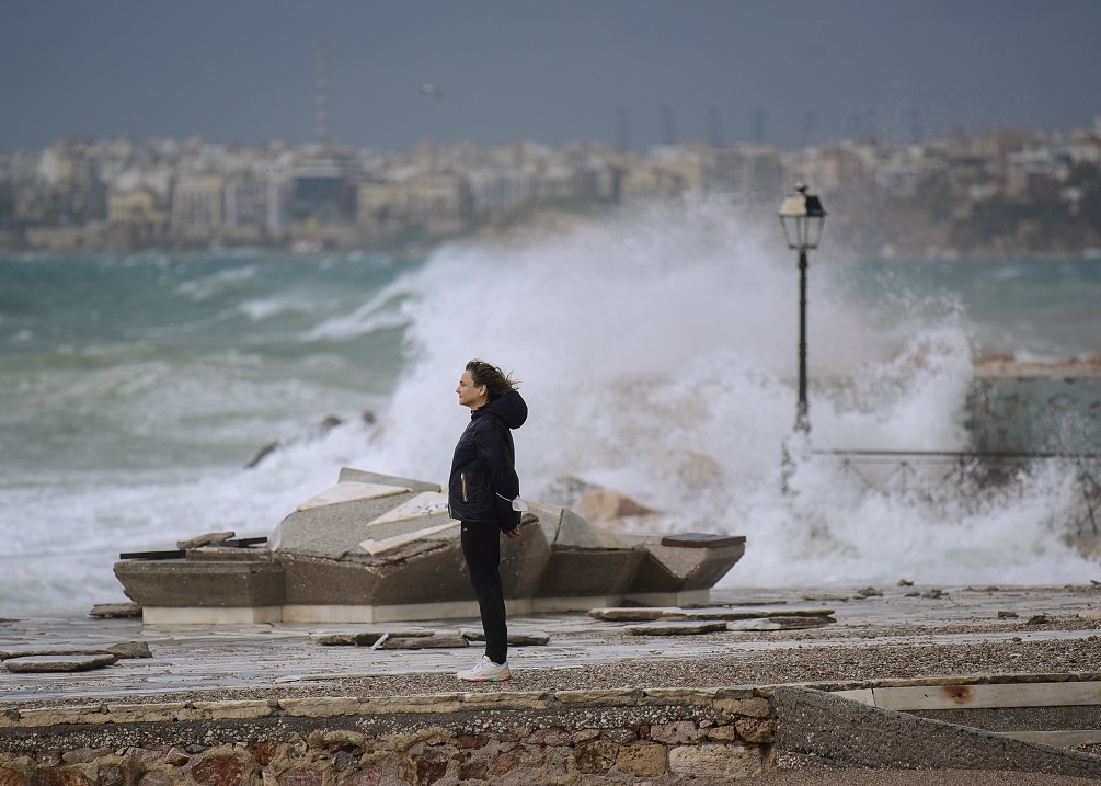 Προ των πυλών νέα κακοκαιρία – Απαγορευτικό απόπλου λόγω θυελλωδών ανέμων
