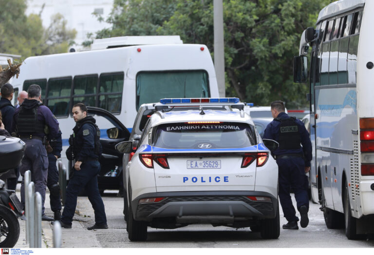 Αμπελόκηποι: Απολογείται ο 39χρονος συζυγοκτόνος – Έχει μετανιώσει, λέει ο συνήγορός του