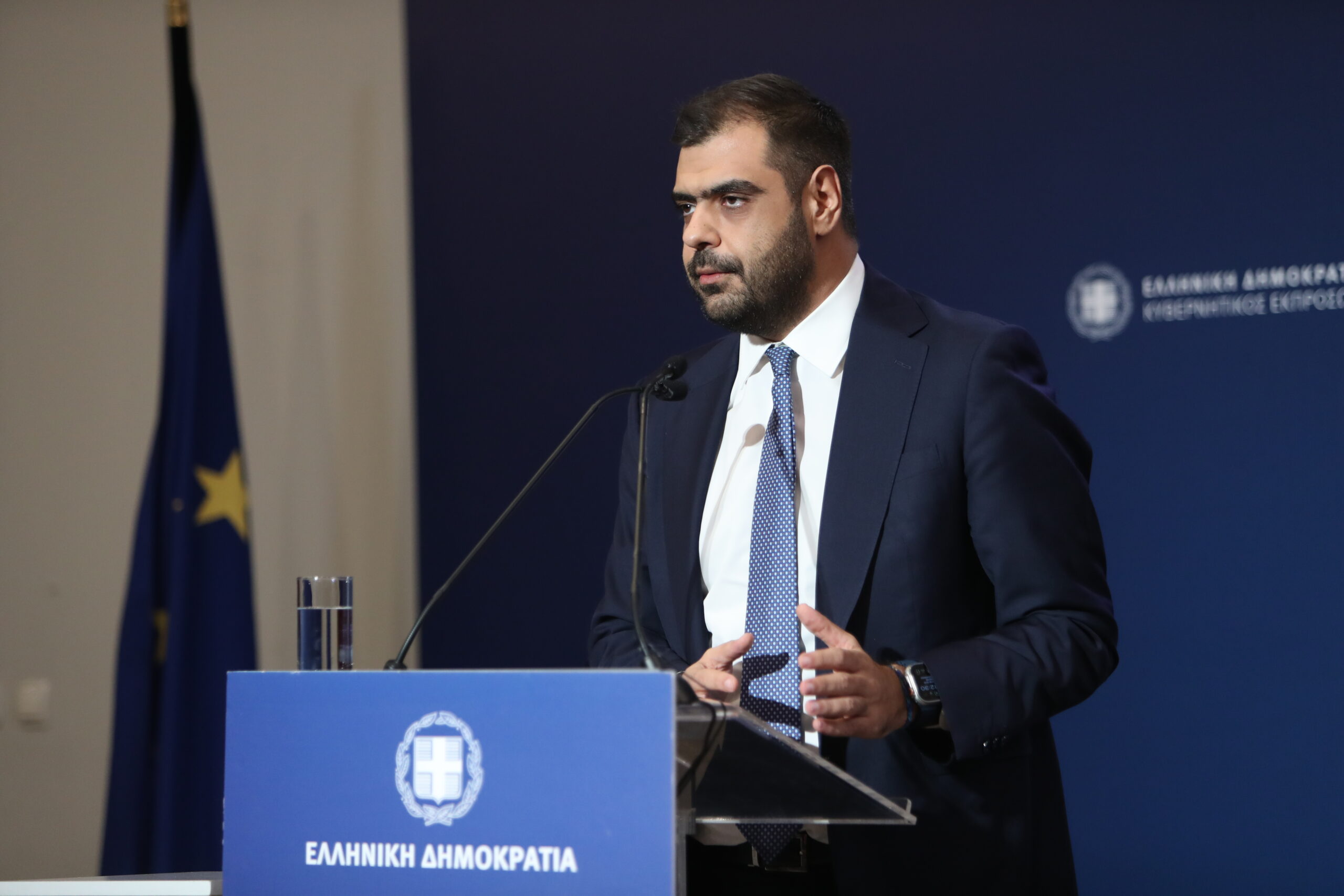Π. Μαρινάκης: Δεν υπάρχει ιδιωτική συνάντηση του Πρωθυπουργού με εκπροσώπους του Βρετανικού Μουσείου για τα Γλυπτά του Παρθενώνα