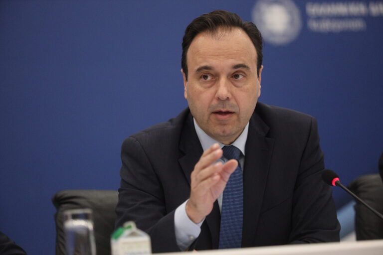 Δ. Παπαστεργίου: Μέχρι το καλοκαίρι θα τοποθετηθούν 1.000 κάμερες στους δρόμους – Θα καταγράφεται το πρόσωπο μόνο του οδηγού