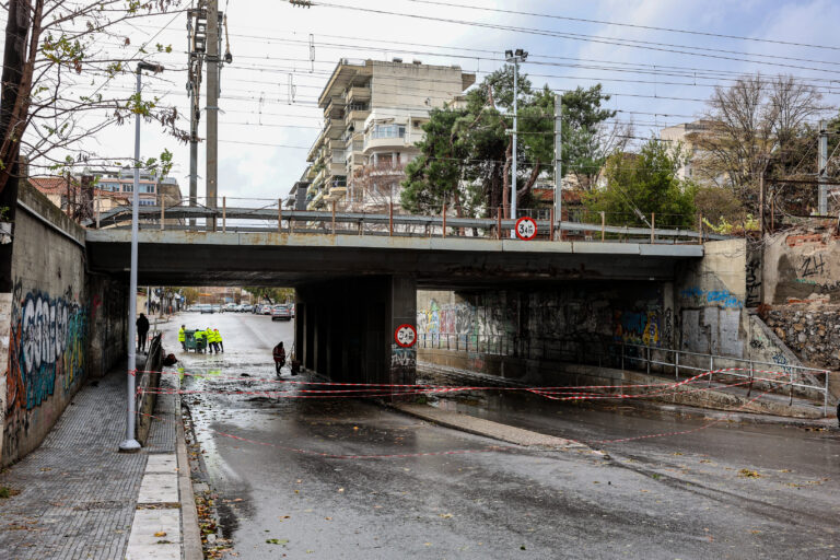 Κλειστοί δρόμοι στη Θεσσαλονίκη λόγω της κακοκαιρίας