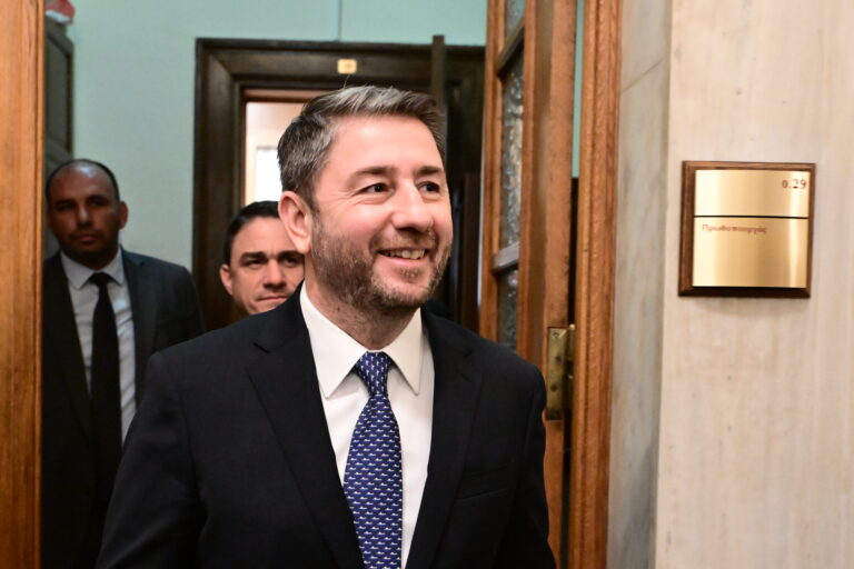 Ν. Ανδρουλάκης μετά τη συνάντηση με Μητσοτάκη: Η συναίνεση χρειάζεται δύο
