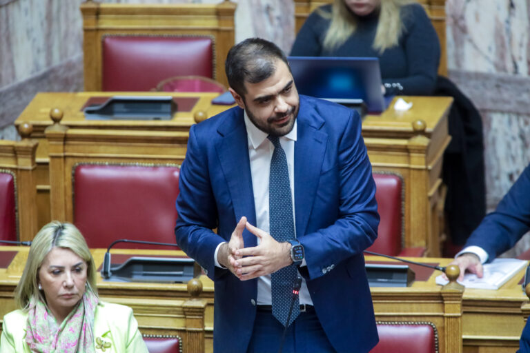 Μαρινάκης σε Νέα Αριστερά, Πλεύση Ελευθερίας και ΣΥΡΙΖΑ: Μας θυμίζετε την Ελλάδα του 2015. Εκεί που δεν πρέπει να φτάσουμε ξανά