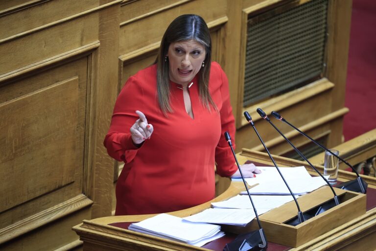 Ζ. Κωνσταντοπούλου: Είναι τιμή μου να διώκομαι επειδή υπερασπίζομαι την κοινωνία