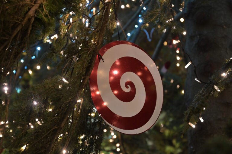 Χριστούγεννα στα Χανιά με δώρα ξεχωριστά – Εργαστήρια κατασκευής στολιδιών στο Δημαρχείο