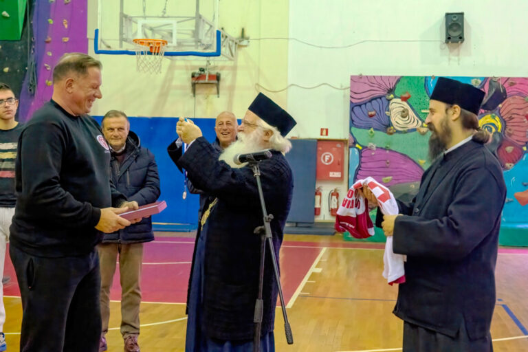 Βραβεύτηκε η Red Special Team από τον κ. Ιγνάτιο