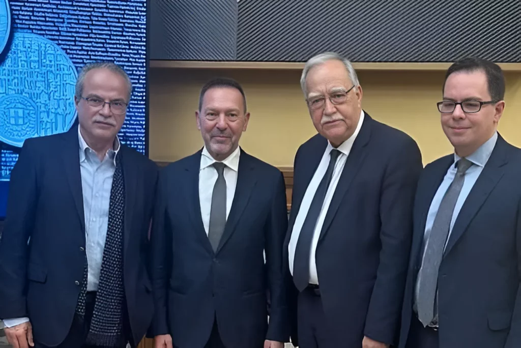 Χανιά: Παρουσίαση Ασημένιου Συλλεκτικού Νομίσματος, ”Μαρτυρικά Χωριά και Πόλεις της Ελλάδος, από την Τράπεζα Ελλάδας”