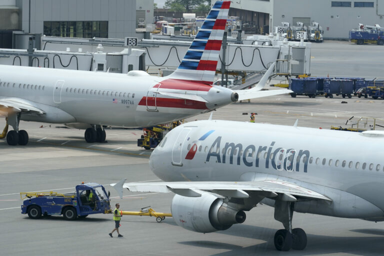 Αποκαταστάθηκε το πρόβλημα στις American Airlines – Κανονικά εκτελούνται οι πτήσεις μετά το τεχνικό πρόβλημα