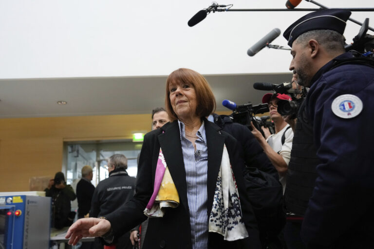 Υπόθεση Πελικό: Είκοσι χρόνια κάθειρξη στο σύζυγο της Ζιζέλ – Και δεύτερος κατηγορούμενος   ομολόγησε ότι βίαζε υπό νάρκωση τη γυναίκα του