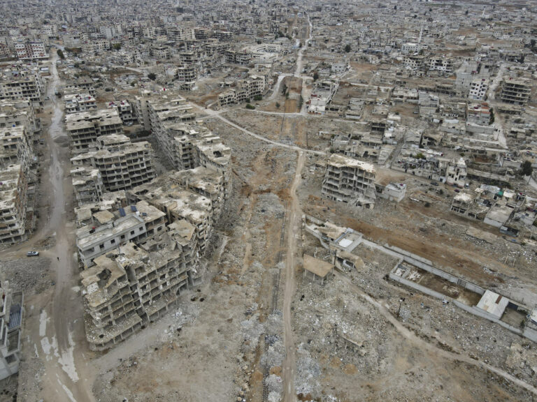 Γαλλία: Ανακοίνωσε ότι πραγματοποίησε το περασμένο σαββατοκύριακο πυραυλικά πλήγματα εναντίον του Ισλαμικού Κράτους στη Συρία