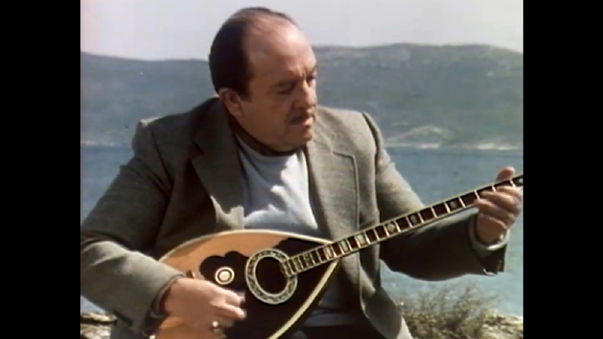 DERVENIOTIS