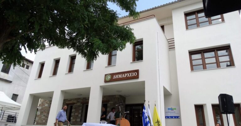 Βόλος: Νέα Αρχή για τον Τόπο – “Πρόχειρος και χωρίς προοπτική ο προϋπολογισμός του 2025 στο δήμο Ν. Πηλίου”