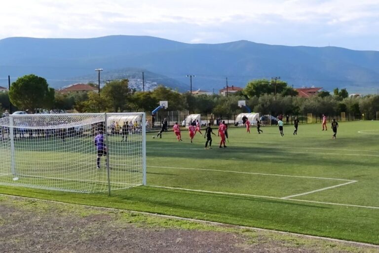 Νίκησαν Ερμής και Πανθυρεατικός και συνεχίζουν στην κορυφή