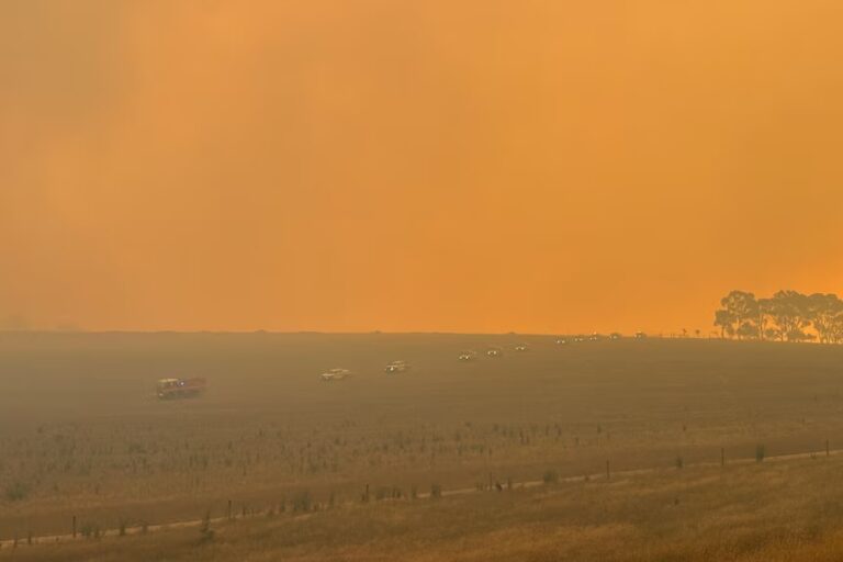 Αυστραλία: Χριστούγεννα με μίνι καύσωνα και ακραία απειλή πυρκαγιών στη Βικτώρια