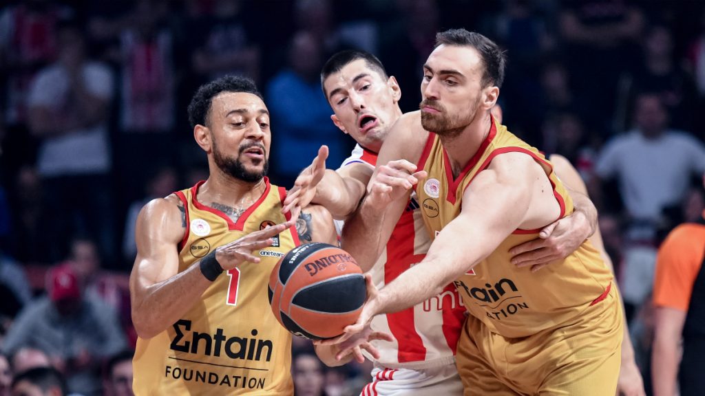 Euroleague: Aγνώριστος ο Ολυμπιακός έχασε 87-73 στο Βελιγράδι από τον Ερυθρό Αστέρα