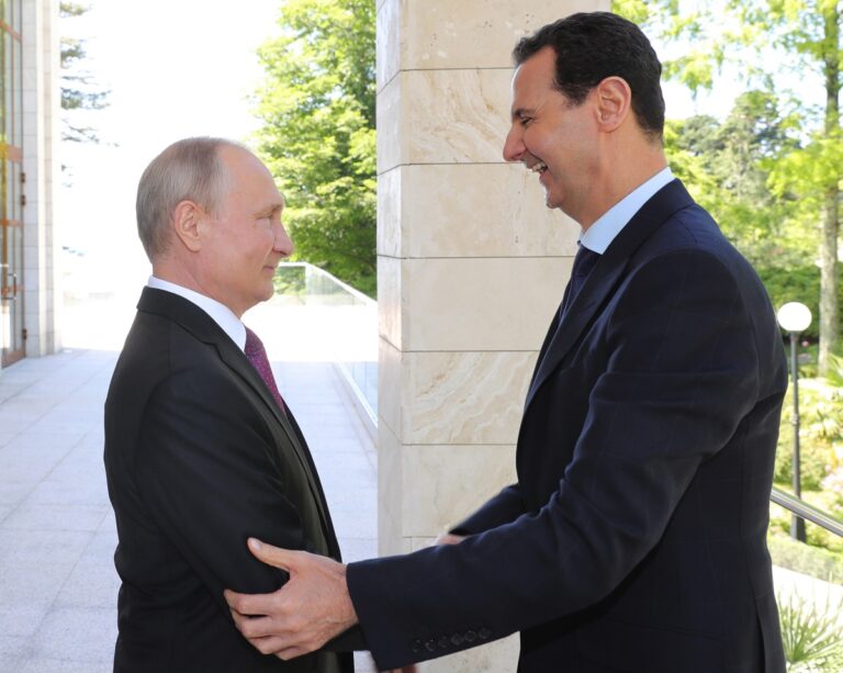 Συρία: Πώς η Ρωσία φυγάδευσε τον Άσαντ – Γιατί «εξαφανίστηκε» το αεροπλάνο