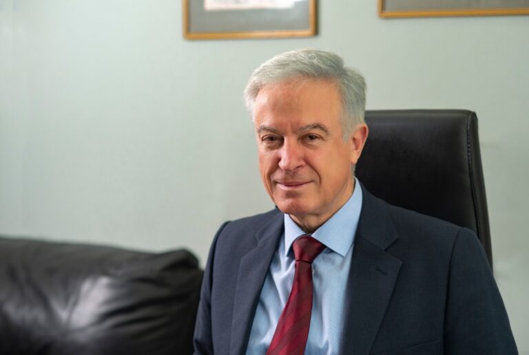 Δήλωση Παπαπέτρου για οφειλές Μπέου στον Δήμο Βόλου και ένσταση εκλογιμότητας