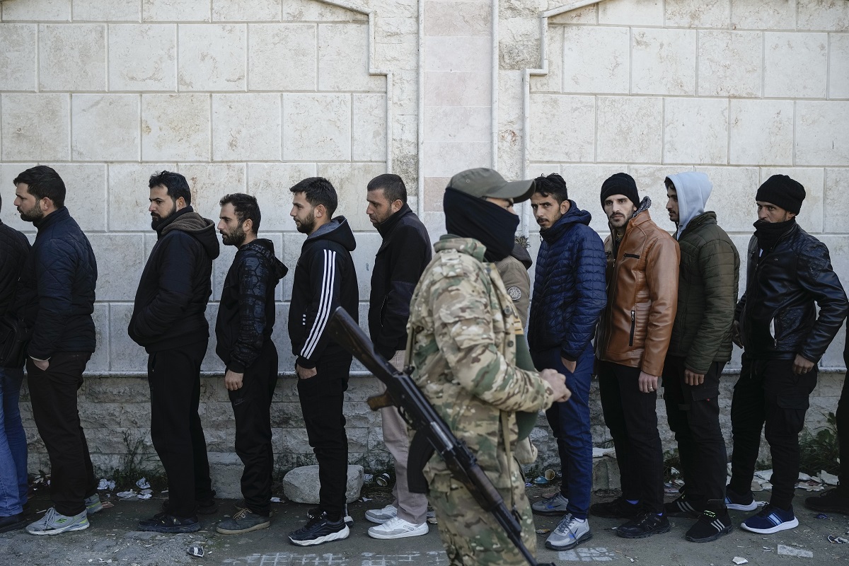 Το Ιράκ ανοίγει τον δρόμο για την επιστροφή  Σύρων στρατιωτών στη χώρα τους