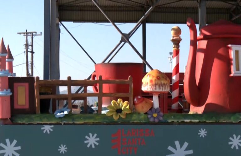 Λάρισα Christmas Parade: Η παρέλαση των αρμάτων θα γεμίσει την πόλη μουσική, χρώμα και λάμψη