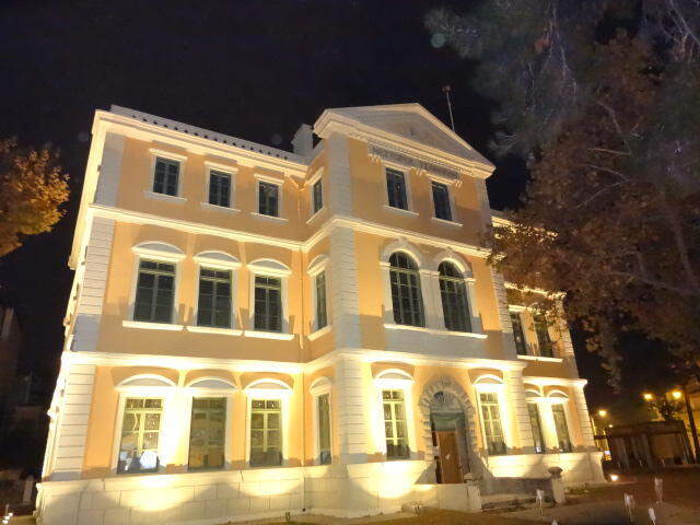 Χριστουγεννιάτικες δράσεις για μικρούς και μεγάλους στην Τσανάκλειο Δημοτική Βιβλιοθήκη Κομοτηνής